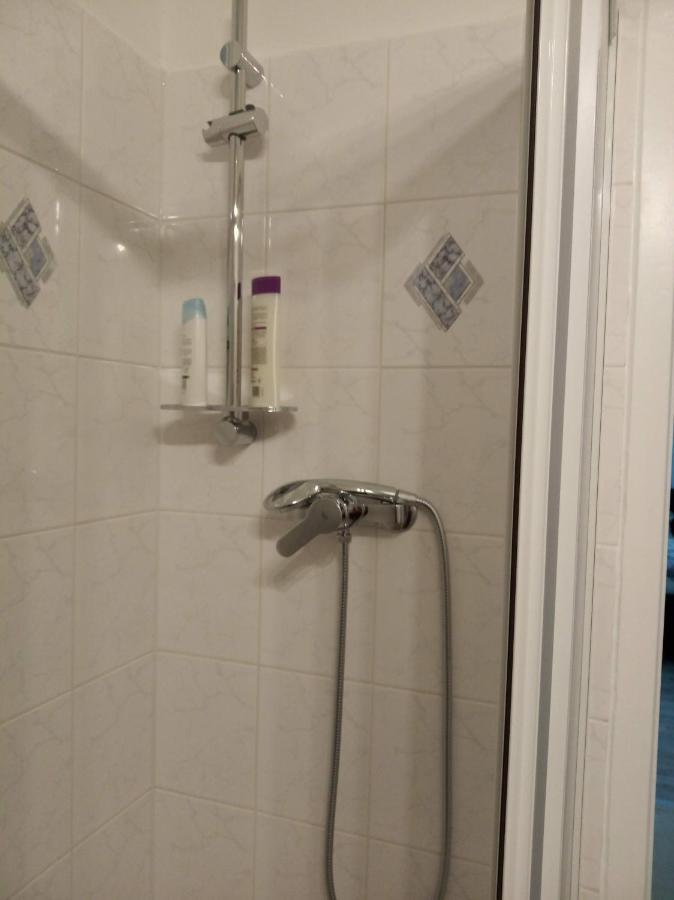 Our Haven In 1220 Apartment Wina Bagian luar foto